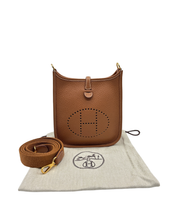 Carica l'immagine nel visualizzatore di Gallery, Evelyne 16 Taurillon Clémence Gold