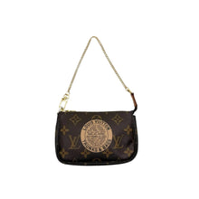 Carica l'immagine nel visualizzatore di Gallery, Mini Pochette in Tela Monogram