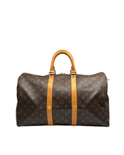 Carica l'immagine nel visualizzatore di Gallery, Keepall Bandoulière Monogram 45