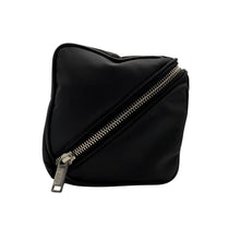 Carica l'immagine nel visualizzatore di Gallery, Beauty Case in Nylon nero