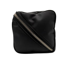 Carica l'immagine nel visualizzatore di Gallery, Beauty Case in Nylon nero