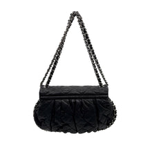 Carica l'immagine nel visualizzatore di Gallery, Chain Around Flap Bag in Pelle Nera