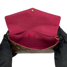 Carica l'immagine nel visualizzatore di Gallery, Pochette Félicie in Tela Monogram