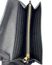 Carica l'immagine nel visualizzatore di Gallery, Portafoglio Grande in Saffiano Nero