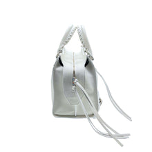 Carica l'immagine nel visualizzatore di Gallery, Neo Classic