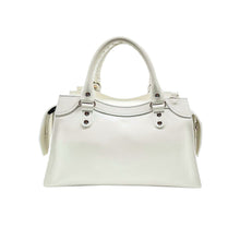 Carica l'immagine nel visualizzatore di Gallery, Neo Classic