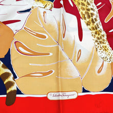 Upload the image to the Gallery viewer, Scarf