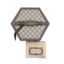 Carica l'immagine nel visualizzatore di Gallery, Cofanetto