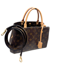 Upload the image to the Gallery viewer,
Borsa Montaigne in Tela Monogram