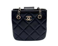 Upload the image to the Gallery viewer, Micro Pochette in Pelle Nera