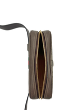 Carica l'immagine nel visualizzatore di Gallery, Marsupio in Tela Monogram