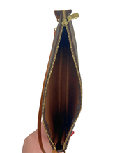 Carica l'immagine nel visualizzatore di Gallery, Pochette Accessoires in Tela Monogram