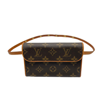 Upload the image to the Gallery viewer, Marsupio Florentine in Tela Monogram