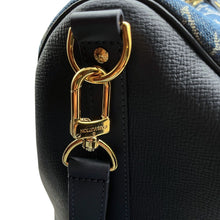 Carica l'immagine nel visualizzatore di Gallery, Keepall Bandoulière 50 X NIGO