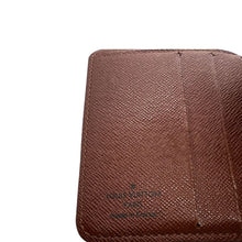 Upload the image to the Gallery viewer, Compact bifold wallet