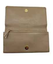 Upload the image to the Gallery viewer, Portafoglio Metallic Edge Continental in Pelle Beige