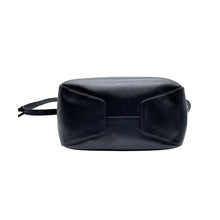 Upload the image to the Gallery viewer, Leather Tote