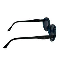 Carica l'immagine nel visualizzatore di Gallery, Occhiali da Sole Vintage