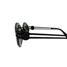 Carica l'immagine nel visualizzatore di Gallery, Occhiali da sole vintage
