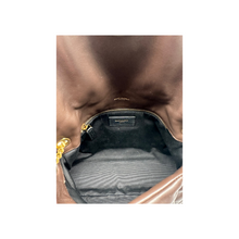 Carica l'immagine nel visualizzatore di Gallery, Puffer