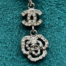 Carica l'immagine nel visualizzatore di Gallery, Collana Camélia