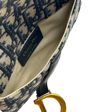 Carica l'immagine nel visualizzatore di Gallery, Marsupio Oblique Saddle