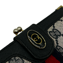 Upload the image to the Gallery viewer, Vintage wallet