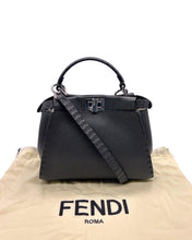 Carica l'immagine nel visualizzatore di Gallery, Peekaboo Petite Grigia