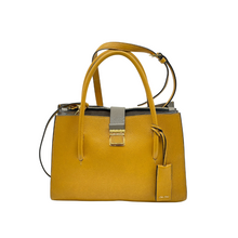 Upload the image to the Gallery viewer, Leather shoulder bag