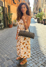 Upload the image to the Gallery viewer, Borsa Bassotto Vintage
