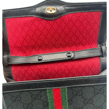 Upload the image to the Gallery viewer, Borsa a tracolla vintage
