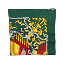 Carica l&#39;immagine nel visualizzatore di Gallery, Green Hermes Silk Scarf
