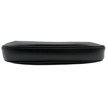 Carica l'immagine nel visualizzatore di Gallery, Jackie in Tela Siglata Nera
