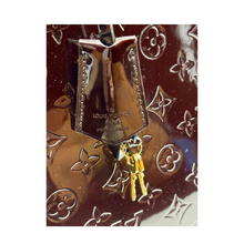 Upload the image to the Gallery viewer, Alma GM in Vernice Burgundy
