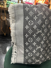 Upload the image to the Gallery viewer, Louis Vuitton Reversible Scarf
