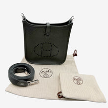 Carica l'immagine nel visualizzatore di Gallery, Evelyne 16 Taurillon Clémence Vert Mangrove
