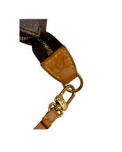 Carica l&#39;immagine nel visualizzatore di Gallery, Pochette Accessoires Monogram
