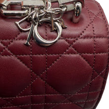 Carica l'immagine nel visualizzatore di Gallery, Borsa Miss Dior in Pelle Bordeaux
