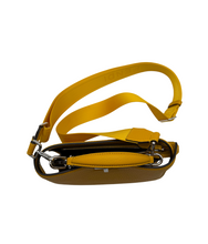 Upload the image to the Gallery viewer, Peekaboo IseeU in Pelle Gialla
