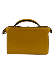 Upload the image to the Gallery viewer, Peekaboo IseeU in Pelle Gialla
