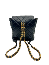 Upload the image to the Gallery viewer, Zaino Duma in Pelle Nero
