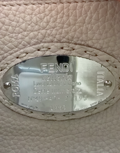 Upload the image to the Gallery viewer, Peekaboo in Pelle Grigio Scuro
