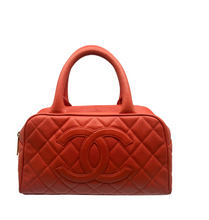 Carica l'immagine nel visualizzatore di Gallery, Timeless Bowler Bag
