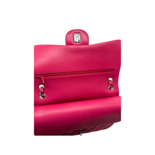 Upload the image to the Gallery viewer, Borsa Classica Grande - Timeless Jumbo
