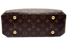 Upload the image to the Gallery viewer,  Borsa Montaigne in Tela Monogram
