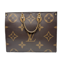 Carica l'immagine nel visualizzatore di Gallery, Borsa OnTheGo Shopper in Tela Monogram GM 
