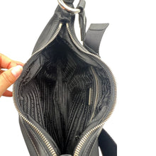 Upload the image to the Gallery viewer, Shoulder bag
