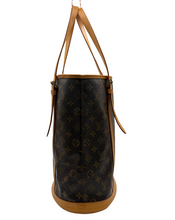 Carica l'immagine nel visualizzatore di Gallery, Monogram Bucket GM
