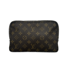 Carica l&#39;immagine nel visualizzatore di Gallery, Trousse Toilette 23
