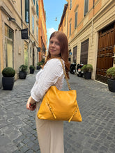 Carica l'immagine nel visualizzatore di Gallery, Voyou in Pelle Senape
